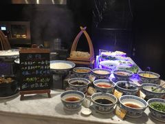 自助调料区-绮梦西湖·云端餐厅(歌德店)