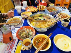 -马路边边串串香(苗栗路店)
