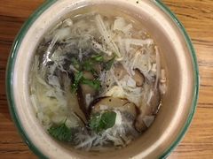 -Hoang Yen Vietnamese Cuisine