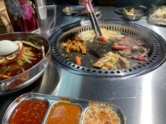 -马路牙子烧烤音乐酒馆(望京店)