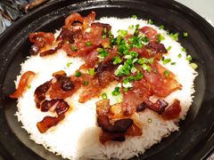 招牌腊味煲仔饭（中份）-四季缤纷椰子鸡(雨花亭凯德广场店)