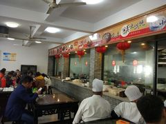 大堂-张一品食府