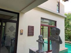 -三亚亚龙湾五号度假别墅酒店