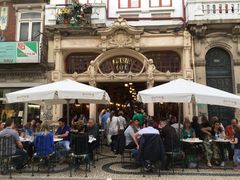 -Majestic Café