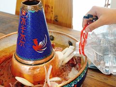 山泉水冰锅底-毛辣果·贵州红酸汤牛肉火锅(西单店)