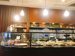 面包甜点陈列柜-Pie Bird(新闸路店)