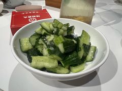 凉拌黄瓜-琥珀老六龙虾(四里河店)