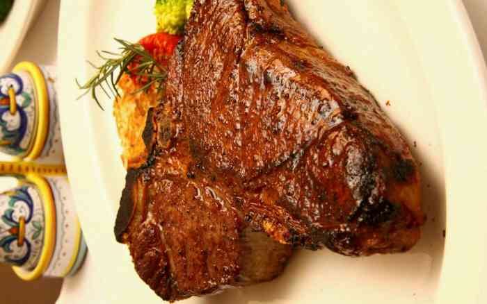 服务很不错, 环境也很棒. 喜欢这里的牛肉