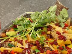 -小四川特色烤鱼(新城总店)