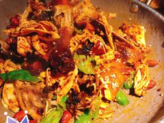 手撕扁担鸡-吃饭皇帝大(解放西路店)