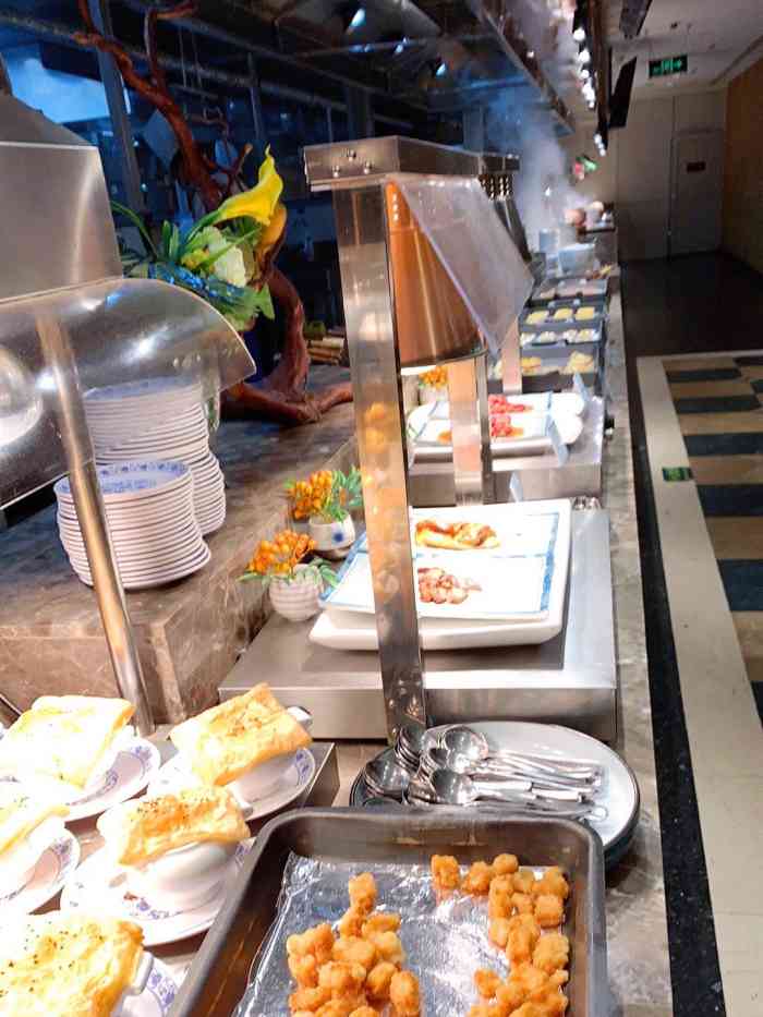 蓝钻国际美食海鲜自助百汇西直门店