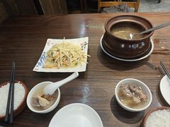 -民间瓦缸煨汤館(嵩山路店)