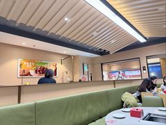 -海底捞火锅(新松江路生日主题店)