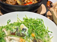 -蝴蝶里·粤菜·点心(滨江龙湖店)