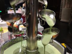 -锦厨国际自助餐厅 · 云端景观 (昆明索菲特大酒店)