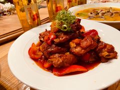 -山楂树融合菜餐厅