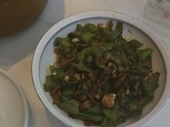 -友明堂.小桃园煨汤(滨江时代walk店)