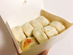 鲜肉月饼-长发西饼(临顿路店)