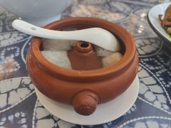 原汁男搂妹汽锅鸡-蝴蝶泉宾馆-中餐厅