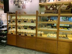 面包甜点陈列柜-PAPER STONE BAKERY(天环店)