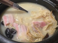 -乐忻皇朝(上海中心大厦店)