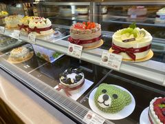 -花花卷卷·鲜食蛋糕(静安久光百货店)