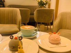 -Fridi Patisserie Cafe