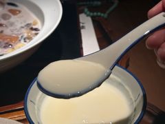 -RUXU入续糖水铺与包(卓悦中心店)