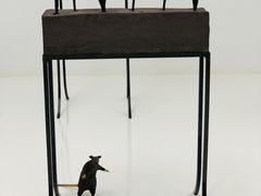 -胶囊画廊