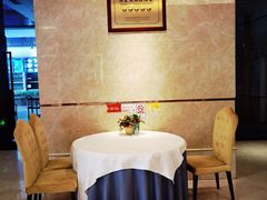-金满福国际酒店(迎宾大道店)