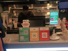 -老乡鸡(武汉中南梅苑小区地铁站店)