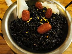 桂花乌米饭-吴越荣记苏州菜·松鼠桂鱼100%活鱼现做(斜塘老街店)
