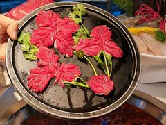 -茅草房·河畔园林火锅