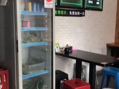 -花溪巷牛肉粉(泉城路店)