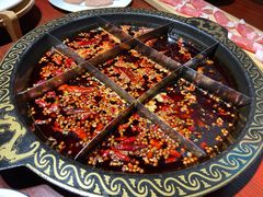 黄家码头火锅-黄家码头老火锅(解放碑旗舰店)