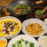 怎么叫我今天才发现呀？家门口竟然有这么好吃的湘菜