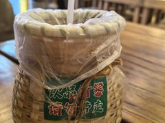 -云阿蛮云南生烫牛肉米线(奉贤路店)