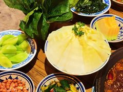 -旧街市鲜货老火锅(大光路店)