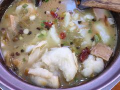 -周鱼小馆石锅酸菜鱼(活力汇店)