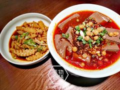 -全牛匠·乐山跷脚牛肉(西单华威约饭街店)