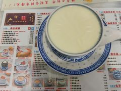 -广信牛奶甜品世家(台东店)