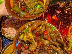 -四小区火锅·巷子里的重庆火锅(花照壁店)