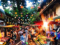 -东南亚风情赶摆街夜市