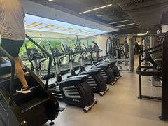 -超鹿运动(达信大厦店)