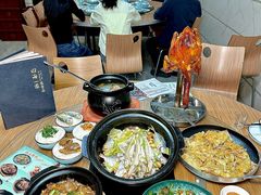 -荣基四海一家·家常菜·海鲜大排档(新安店)