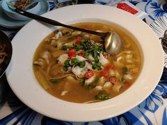 -川流不息·地道川菜·小龙虾(新松江路店)