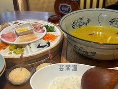 -芸南道·过桥米线(昆明老街旗舰店)