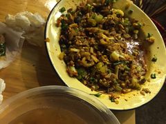 -拈签一笑黄牛肉辣卤串串