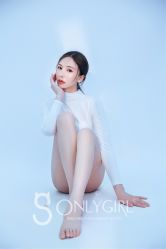 -onlygirl摄影美学馆高端定制(江滩店)