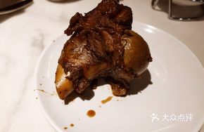 Soy Sauce Pork Bones